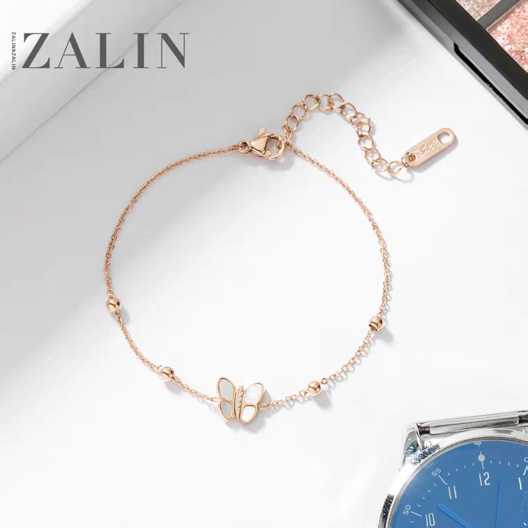 Vòng tay nữ vòng tay titan không han gỉ - mẫu hình bướm thời trang, thiết kế tinh xảo, sang trọng và thời thượng, phù hợp với mọi loại trang phục