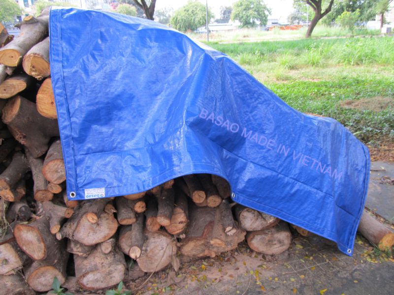 Tấm bạt may sẵn màu xanh, kích thước 1,8 x 2m, không thấm nước