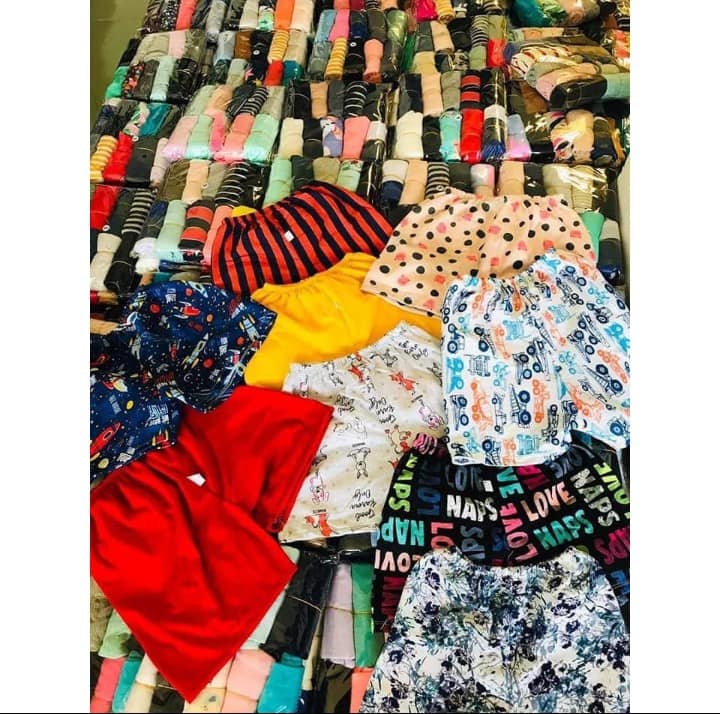 Combo 4 quần đùi vải coton loại đẹp cho bé