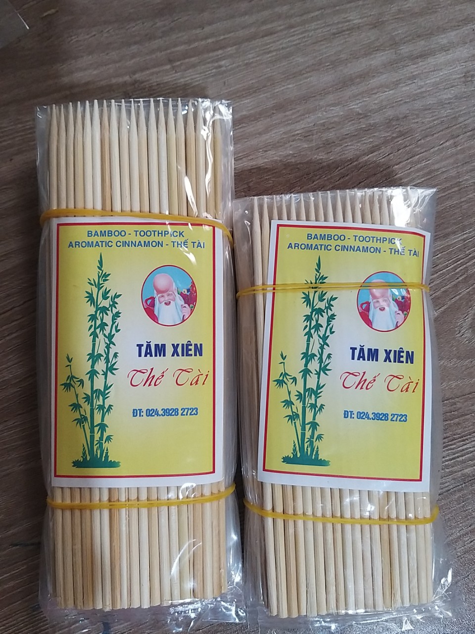 Xiên bó Thế Tài 15cm ( Mỗi bó có 10 gói nhỏ bên Trong)