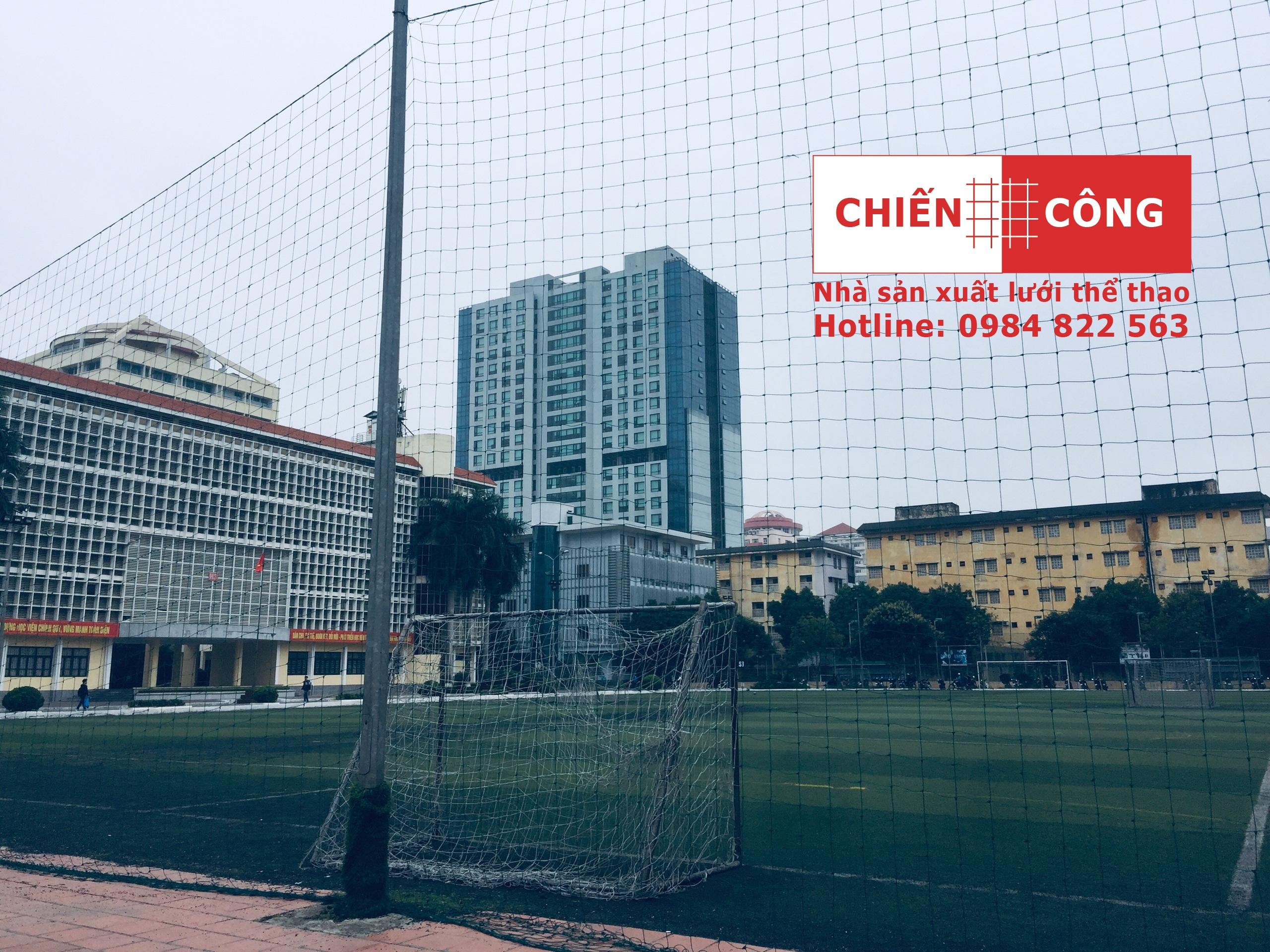Lưới quây sân bóng sợi pe 2.5ly - bền 5 năm - giá cho 1 mét vuông