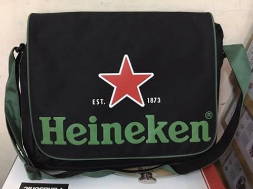 Túi xách đeo chéo heineken