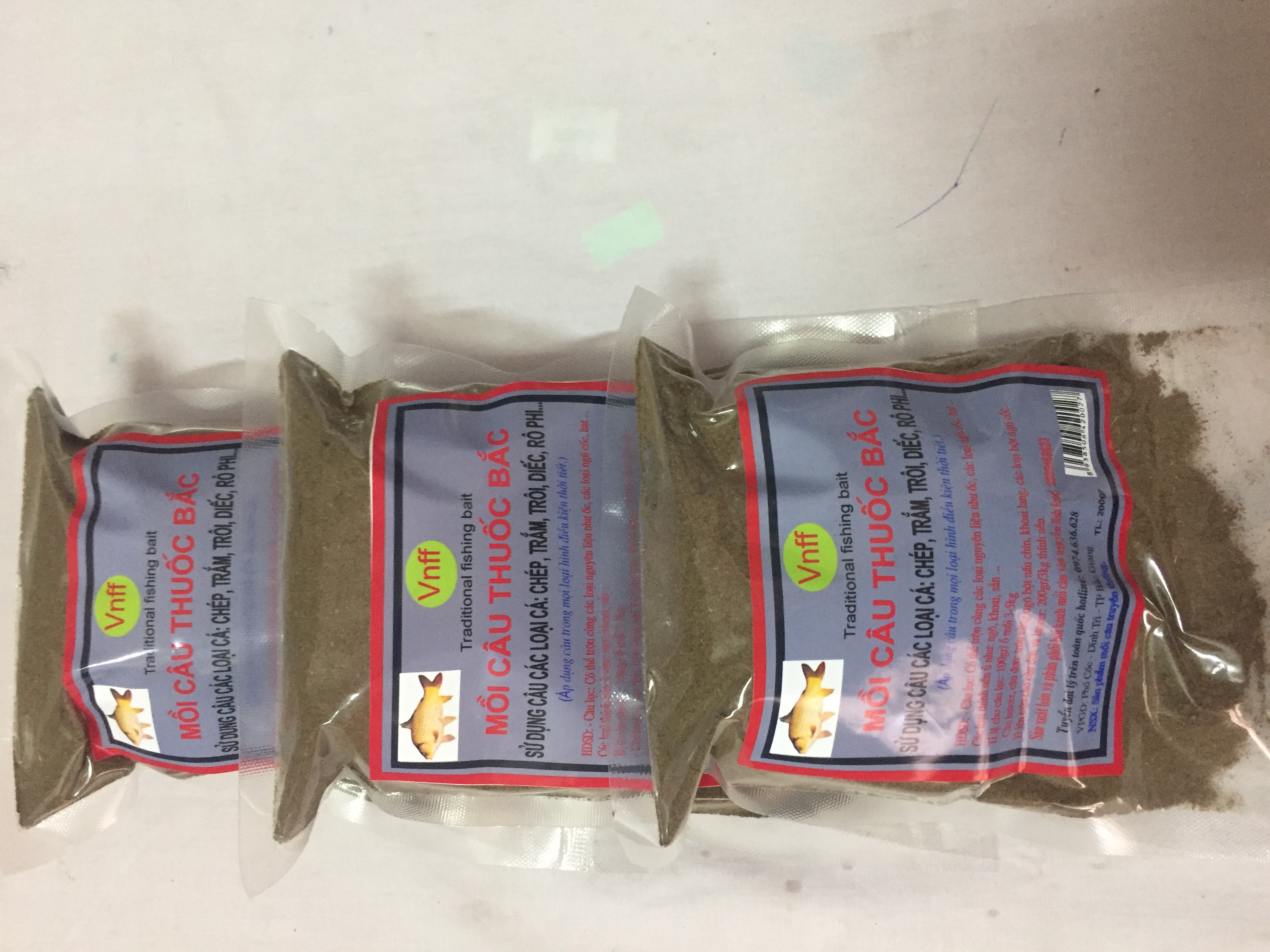 Mồi câu truyền thống chuyên dụ cá trắm đen, chép, siêu nhạy bén, mồi truyền thống Việt nam bộ 5 gói