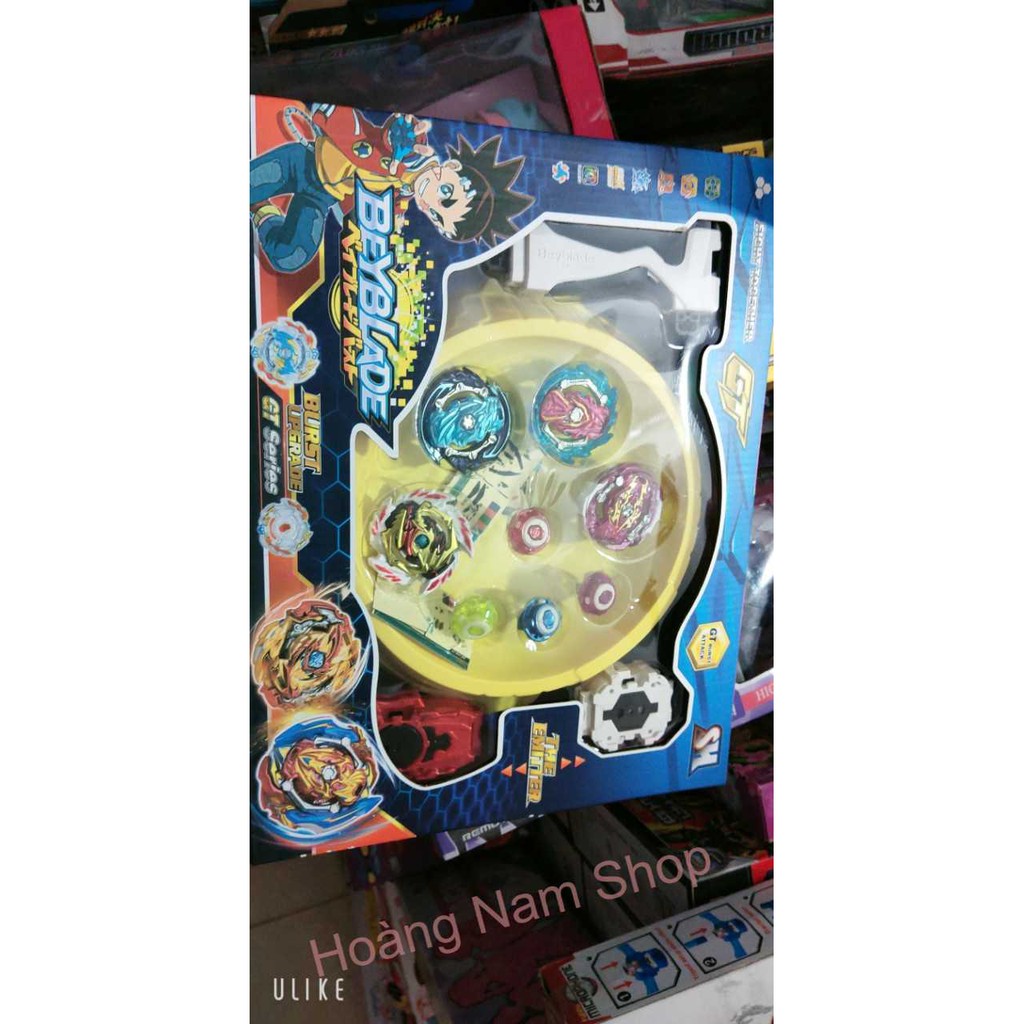 [HCM]Bộ 4 Con Quay BEYBLADE Có Tay Cầm và Bàn Đấu Mini