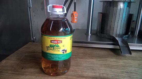 Dầu vừng đen ép lạnh, thô, nguyên chất 5 lit