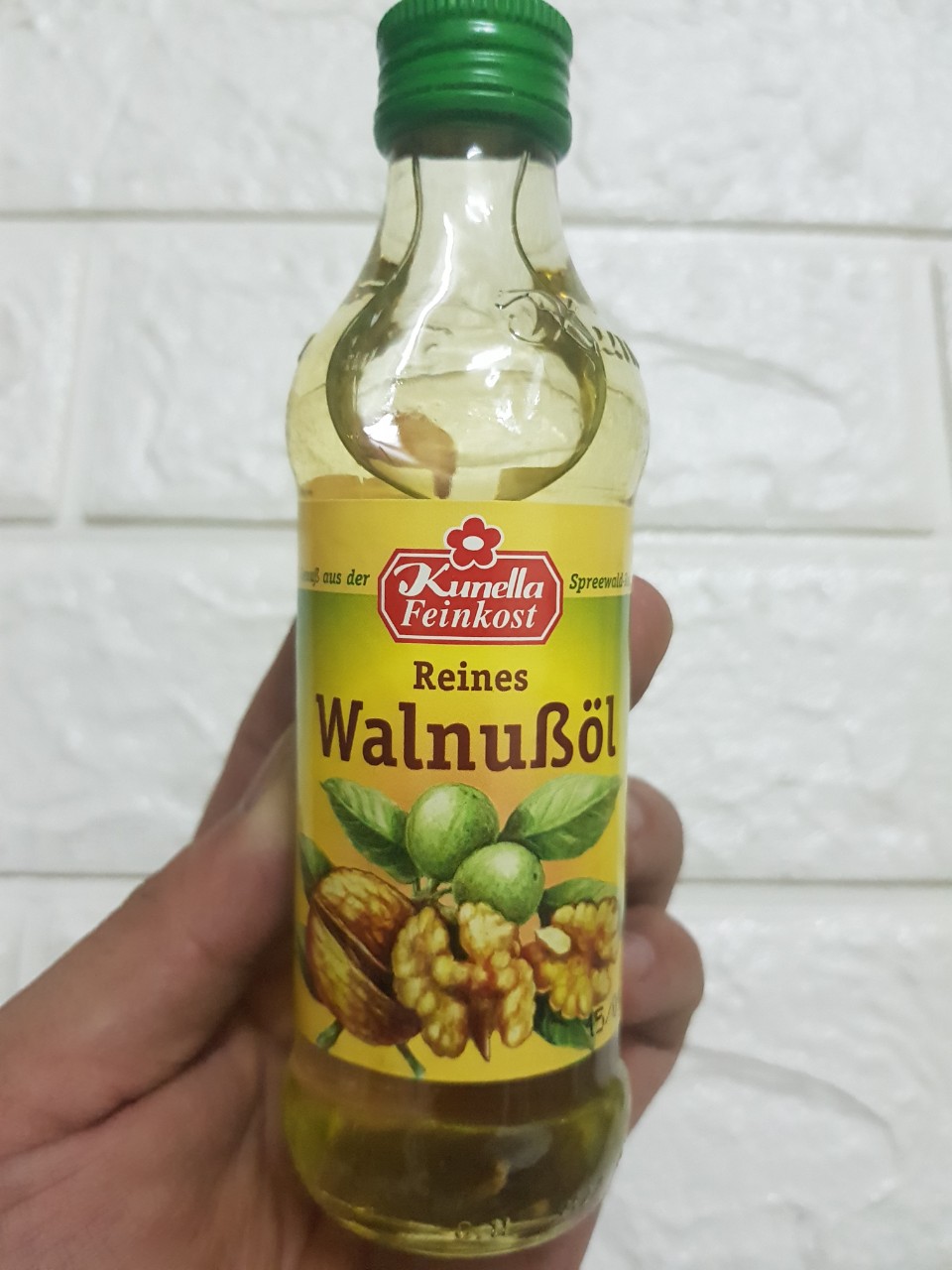 Dầu óc chó Đức - Kunella Feinkost WalnuBol 100ml (HSD 12.2023)