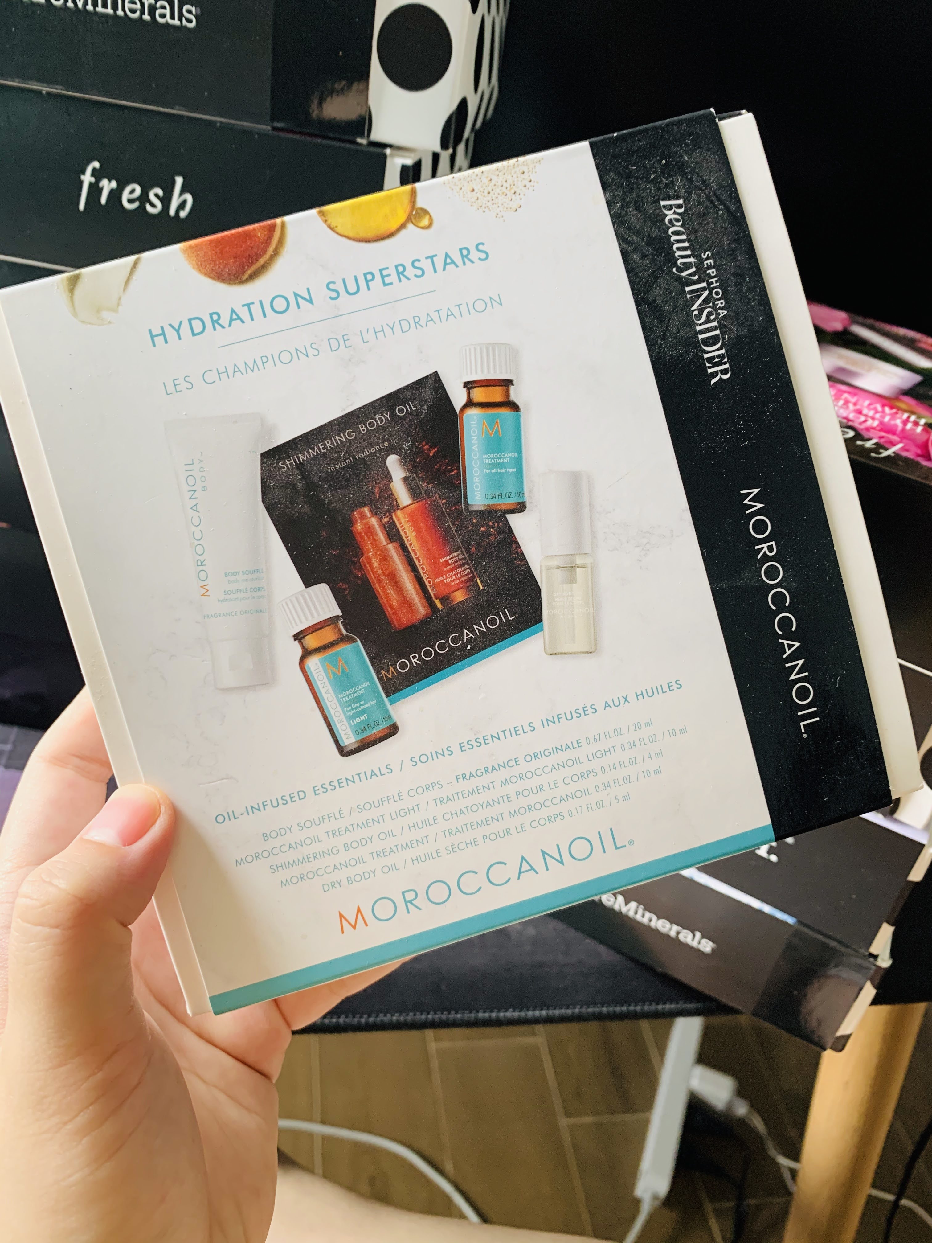 Set Moroccanoil tinh dầu dưỡng tóc, tạo nếp tóc và dưỡng thể