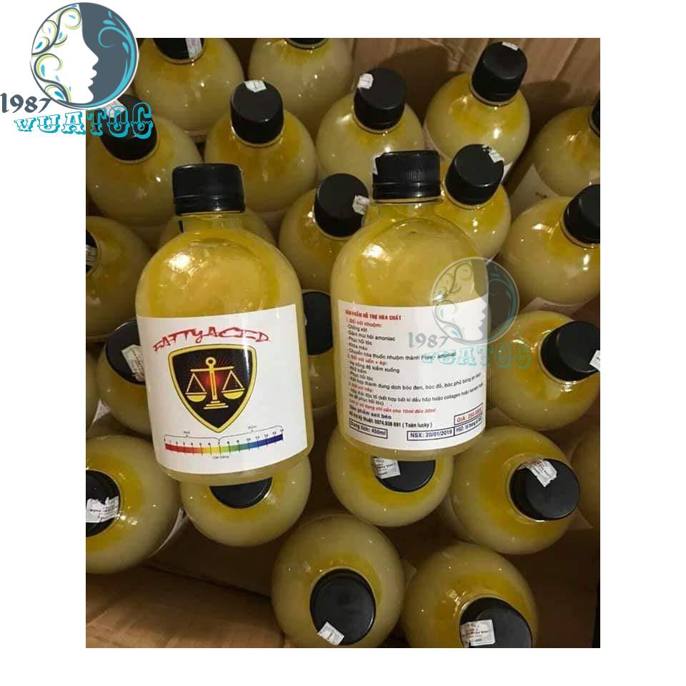 Axit béo TNT Hỗ trợ uốn nhuộm ép tóc Axit béo Phục hồi tóc Khử Kiềm Khử mùi trong uốn tóc ép tóc nhuộm tóc Đủ hàng cho axit béo loãng và Axit béo đặc