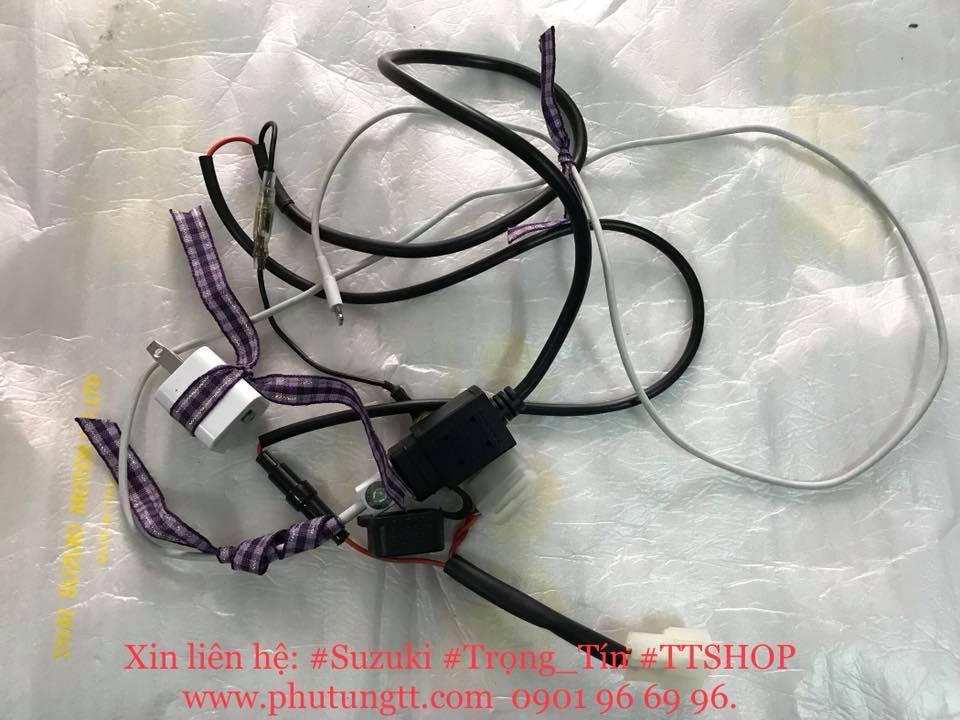 Sạc usb sạc điện thoại từ nguồn gắn xe máy