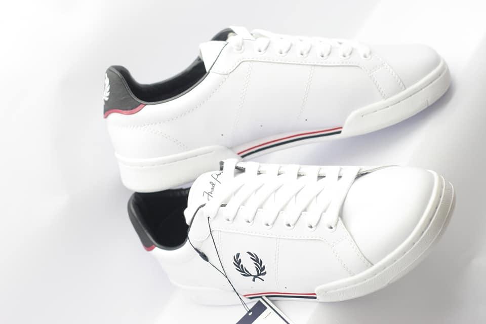 Giày nam Sneaker Fred Perry trắng bông lúa họa tiết kẻ viền phong cách Châu Âu