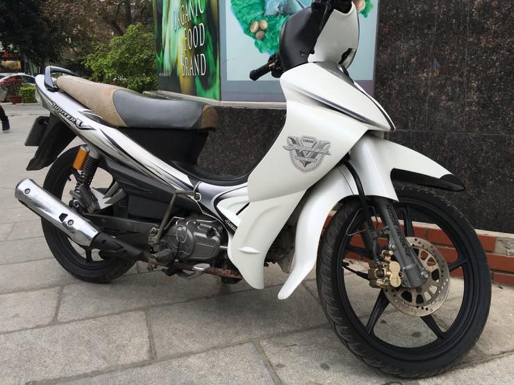 Vỏ nhựa xe máy Yamaha Jupiter V - TRẮNG CAO CẤP (LOẠI 1)