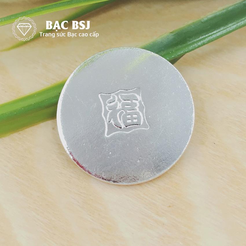 Đồng bạc đánh gió nguyên chất đường kính 3.5 cm dày 1 mm trọng lượng 2.9 - 3.0 chỉ, đồng bạc nguyên chất, đồng bạc cạo gió, đồng xu cạo gió, đồng bạc hoa xòe cổ, đồng bạc đánh cảm
