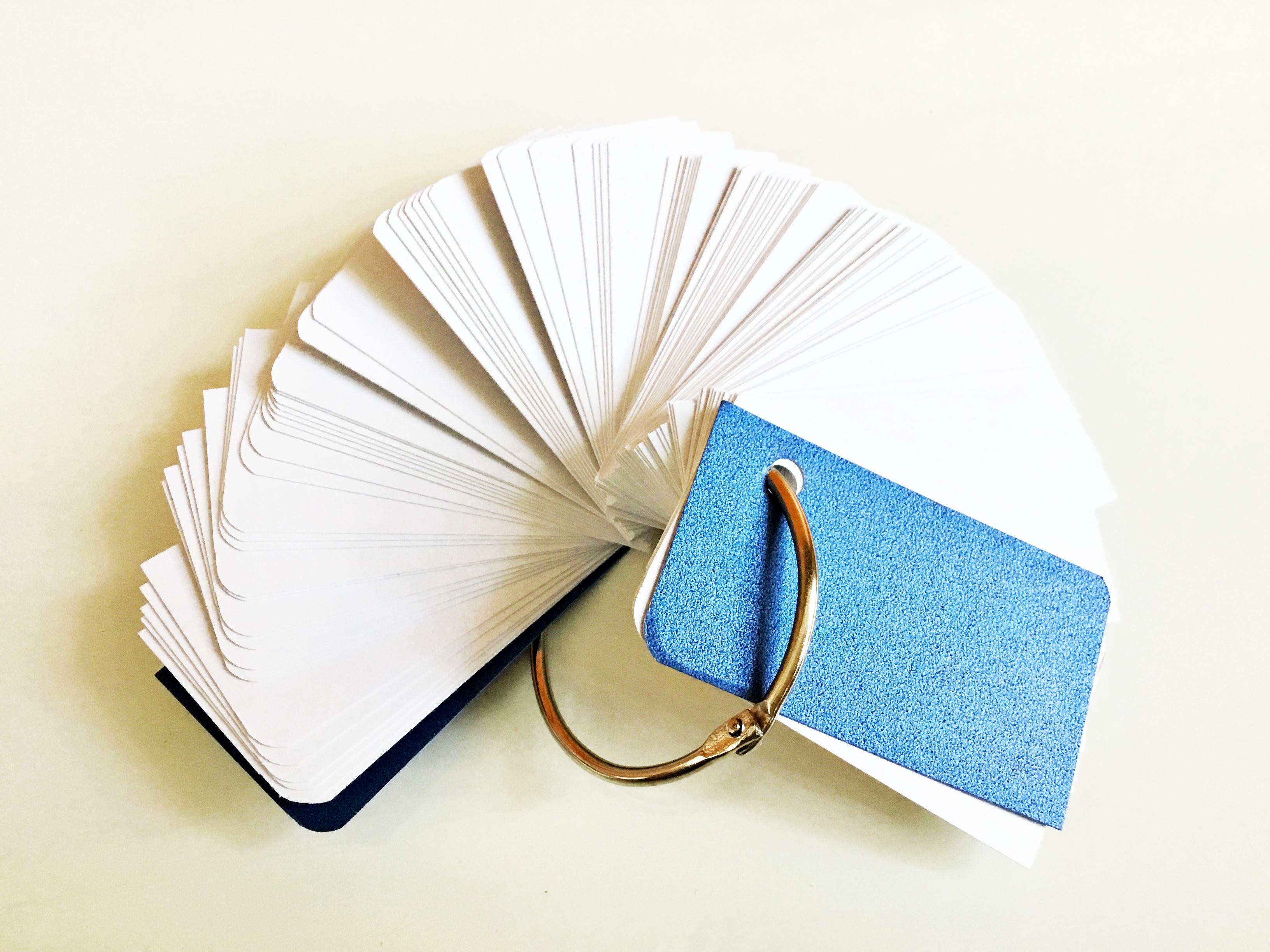 [HCM]100 thẻ flashcard trắng bìa cứng siêu dày bo góc tặng kèm khoen +2 bìa cứng 3D ánh kim học tiếng anh nhật hàn hiệu quả