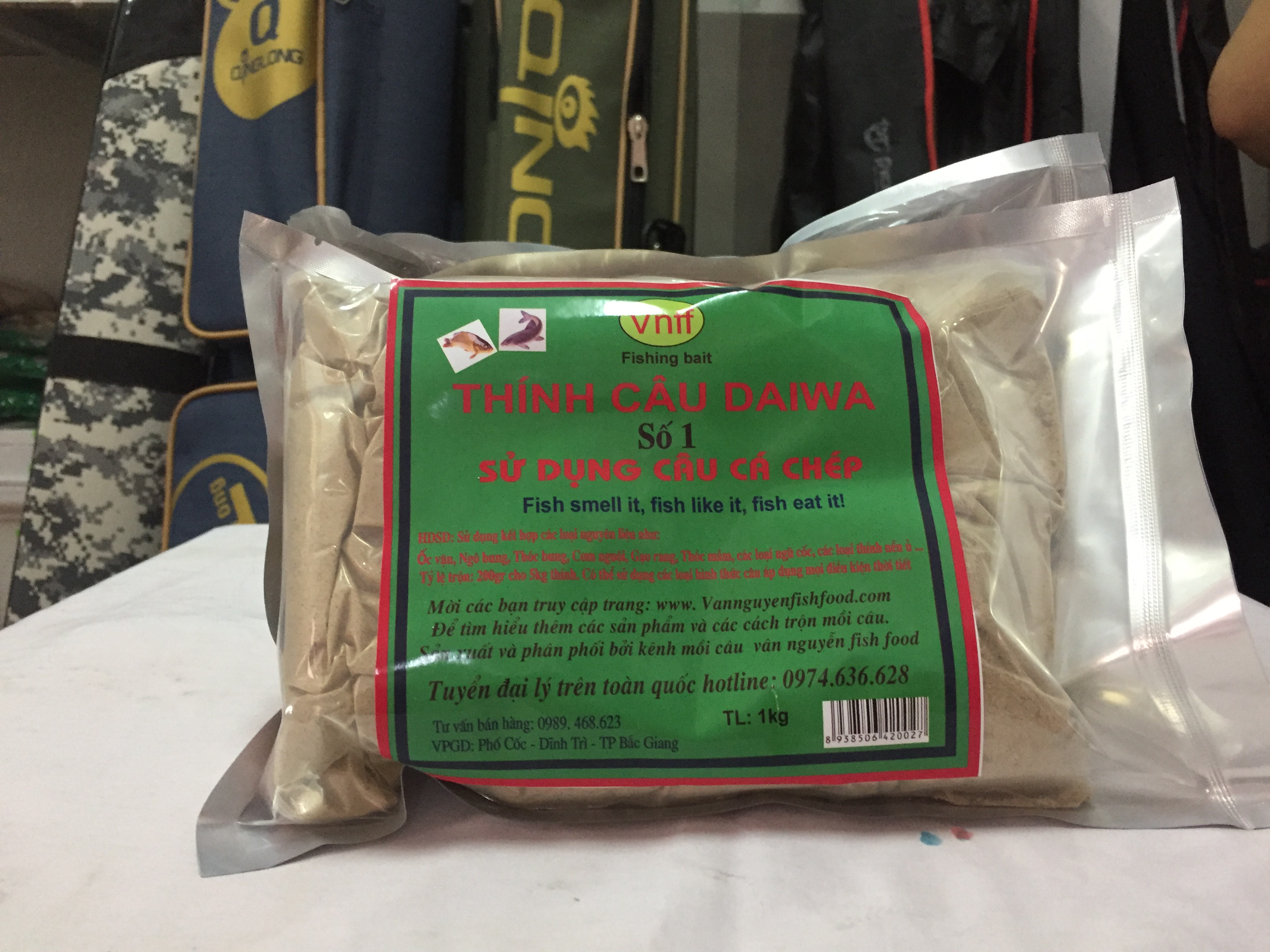 Mồi câu daiwa số 1 chuyên cá trắm trắng, chép giòn