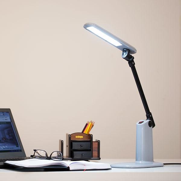 Đèn bàn LED học sinh chống cận tiết kiệm điện Rạng Đông RD-RL-14.LED