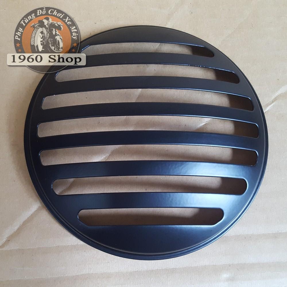 Lưới đèn pha lắp trong chất liệu sắt sơn tĩnh điện siêu bền, chống va đập, phù hợp cho đèn pha cỡ đèn 15-17cm, cỡ kính 13cm độ Cafe Racer Tracker GD110 SU GN125 Win CD 67 Dream CUB và các loại xe máy
