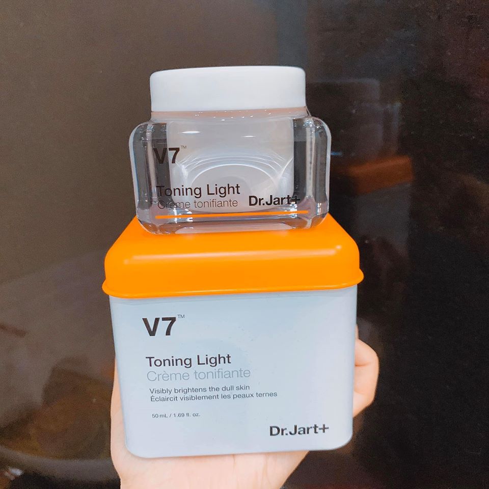 Kem dưỡng trắng da trị thâm nám tàn nhang V7 Toning Light Fullsize Hàn Quốc
