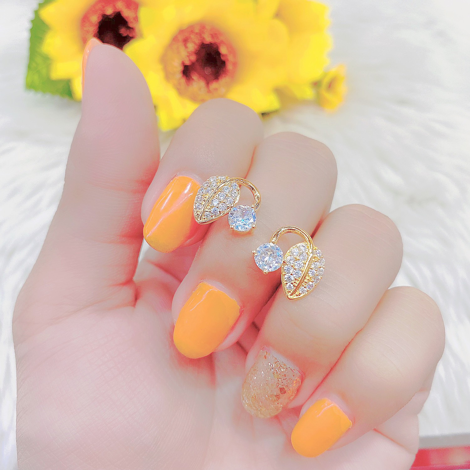 Bông tai nữ mạ vàng 18K cao cấp Free&Easy thiết kế tinh xảo cao cấp sang trọng thích hợp đi dự tiệc cam kết bền màu không dị ứng trang sức hottrendFE.bongtai249