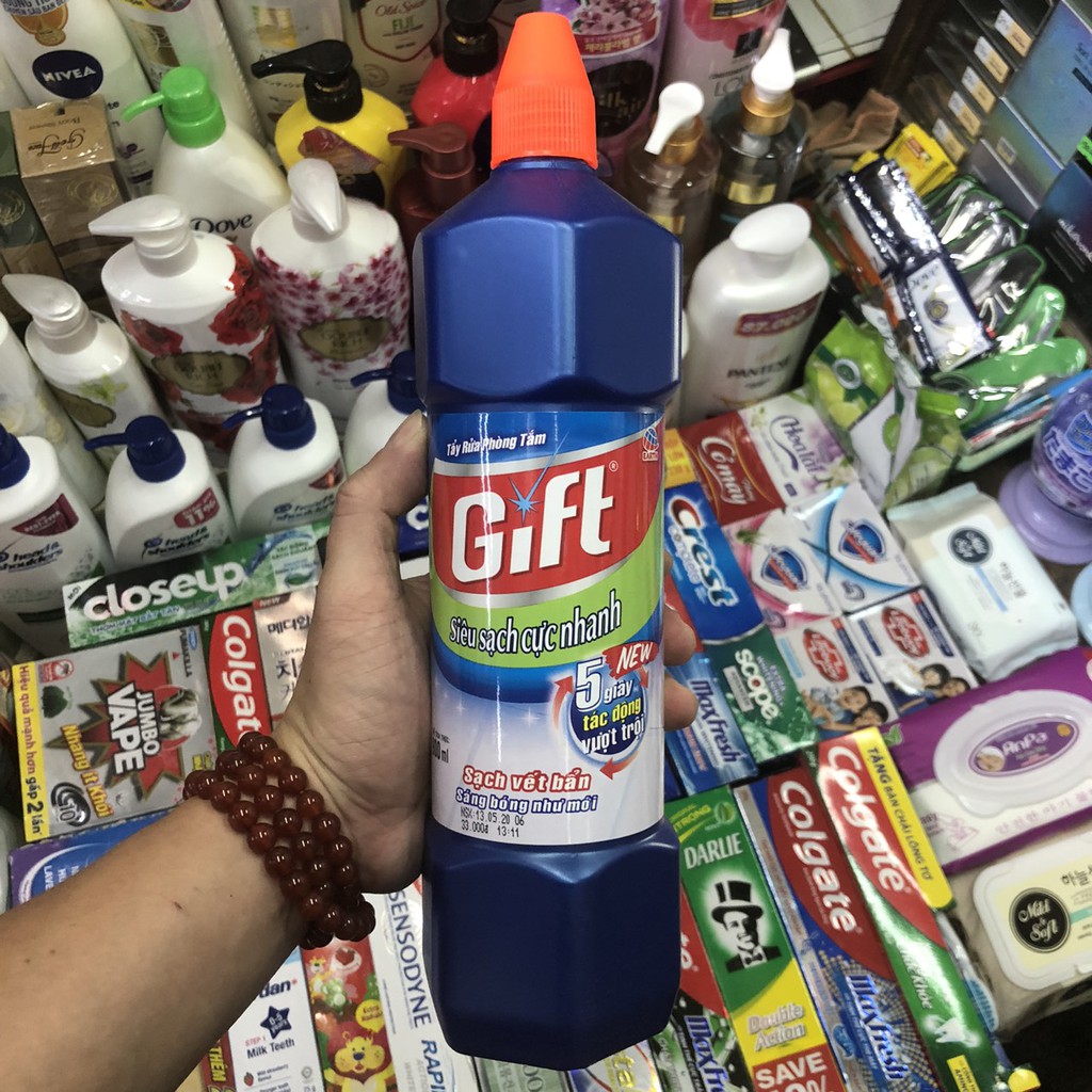 Nước tẩy rửa phòng tắm Gift siêu sạch cực nhanh 900ml