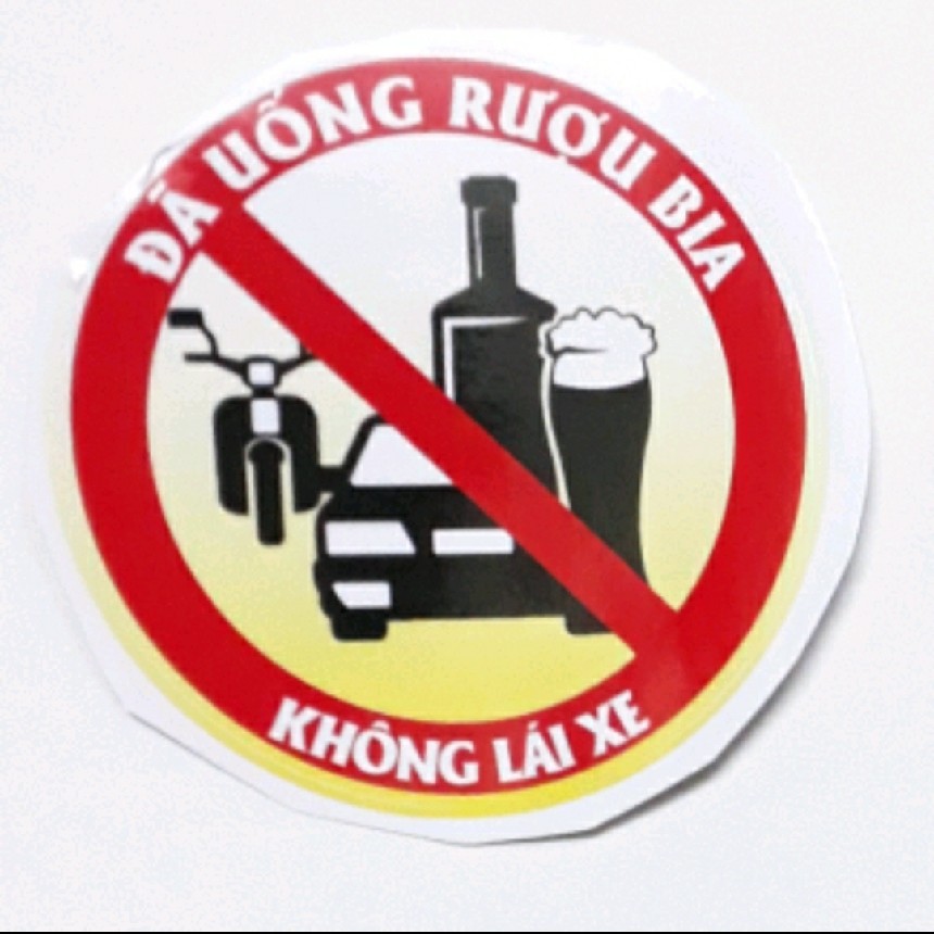 Bộ 2 Tem dán xe ô tô Cảnh Báo 2020 loại nhỡ 8cm giúp bạn lưu thông trên đường