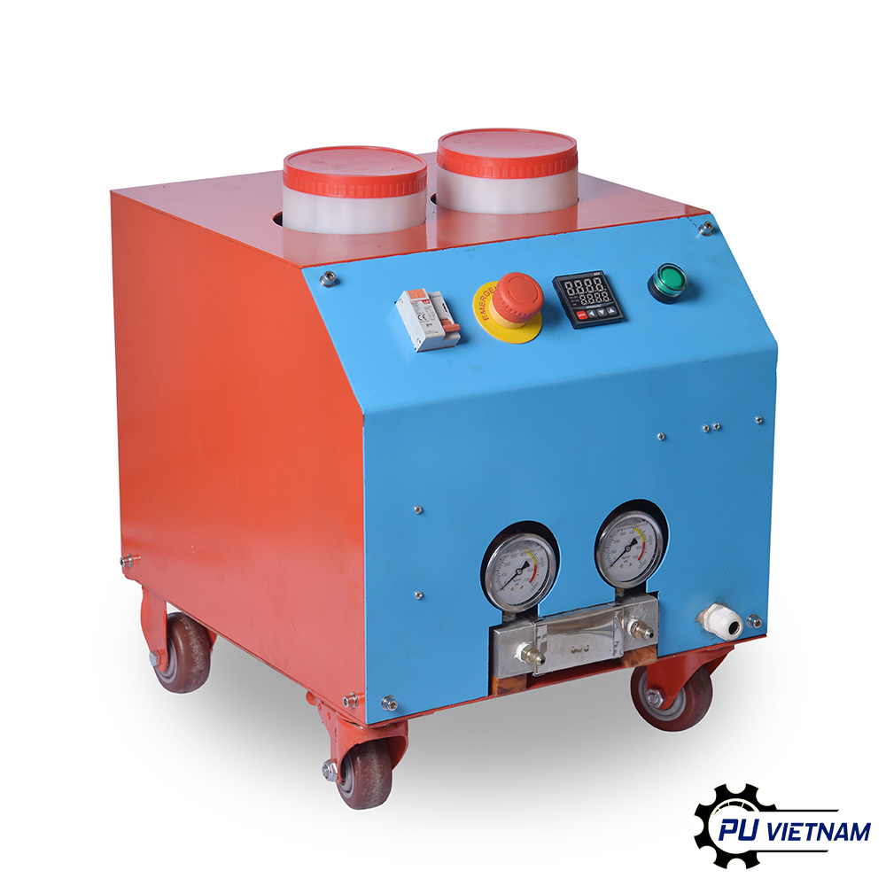 Máy phun foam xốp polyurethane cách nhiệt