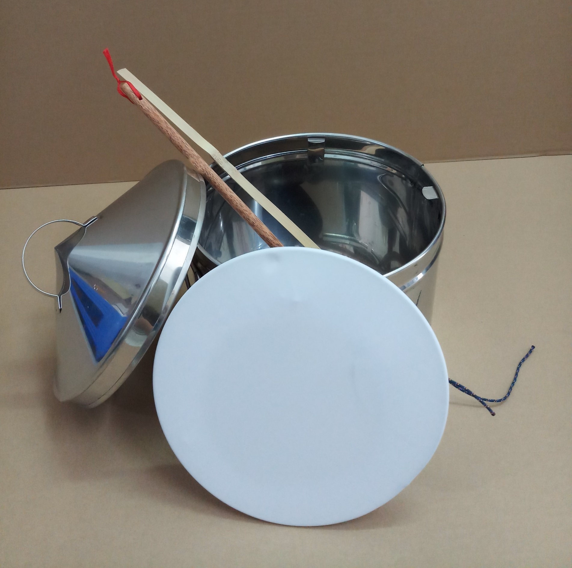 Nồi tráng bánh cuốn gia đình INOX 201 đường kính 26 cm kèm bộ dụng cụ tráng bánh