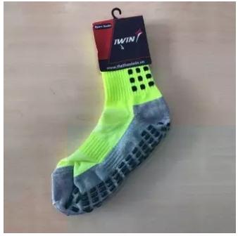 Tất (vớ) đá bóng, đá banh chống trơn trượt, loại ngắn hàng cao cấp (7 màu)