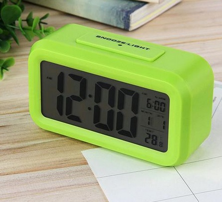 Đồng hồ báo thức điện tử để bàn có đèn LED đa chức năng :Hiển thị giờ, lịch thứ, lịch ngày, báo thức, nhiệt độ