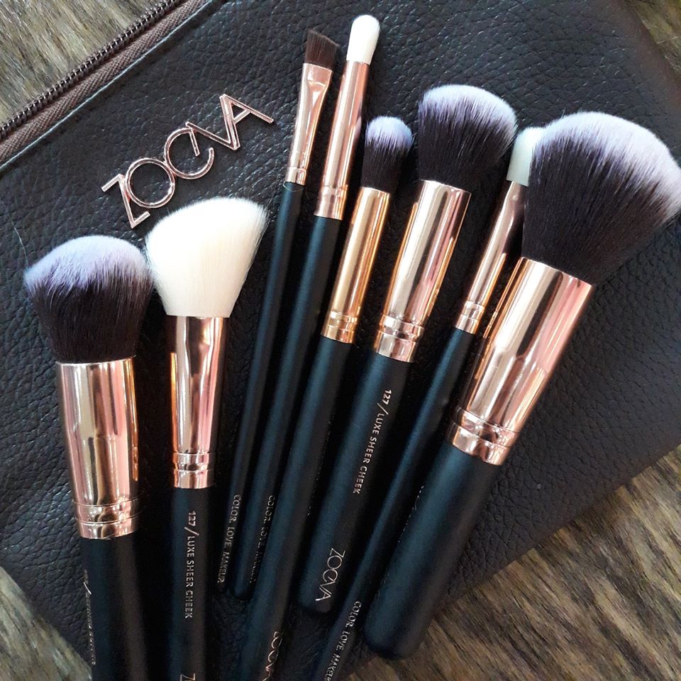 Bộ cọ zoeva 15 cây tặng kèm bao da