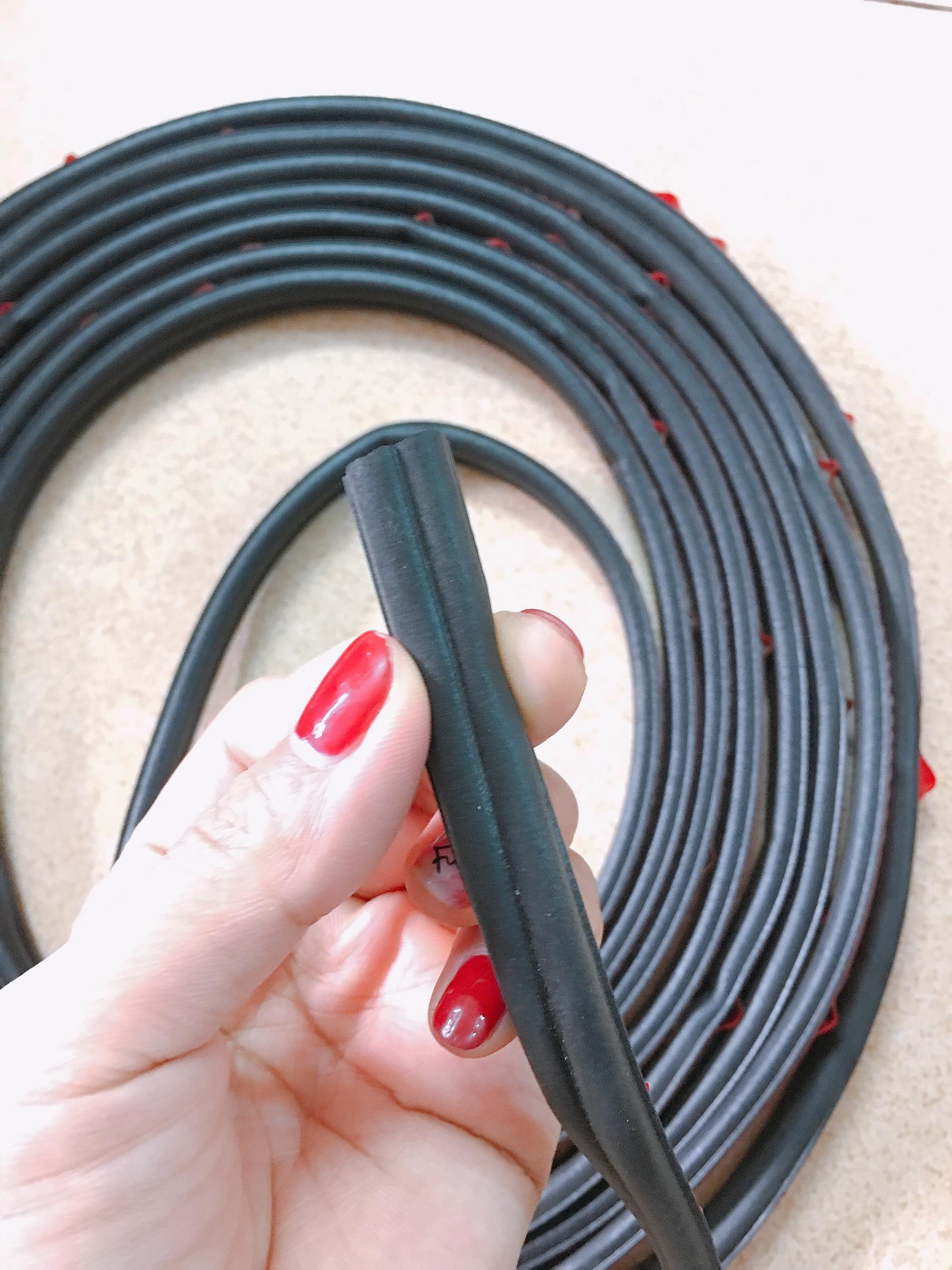 GIOĂNG CHỮ B NẸP CỬA Ô TÔ CHỐNG ỒN CHỐNG BỤI CUỘN 5M.