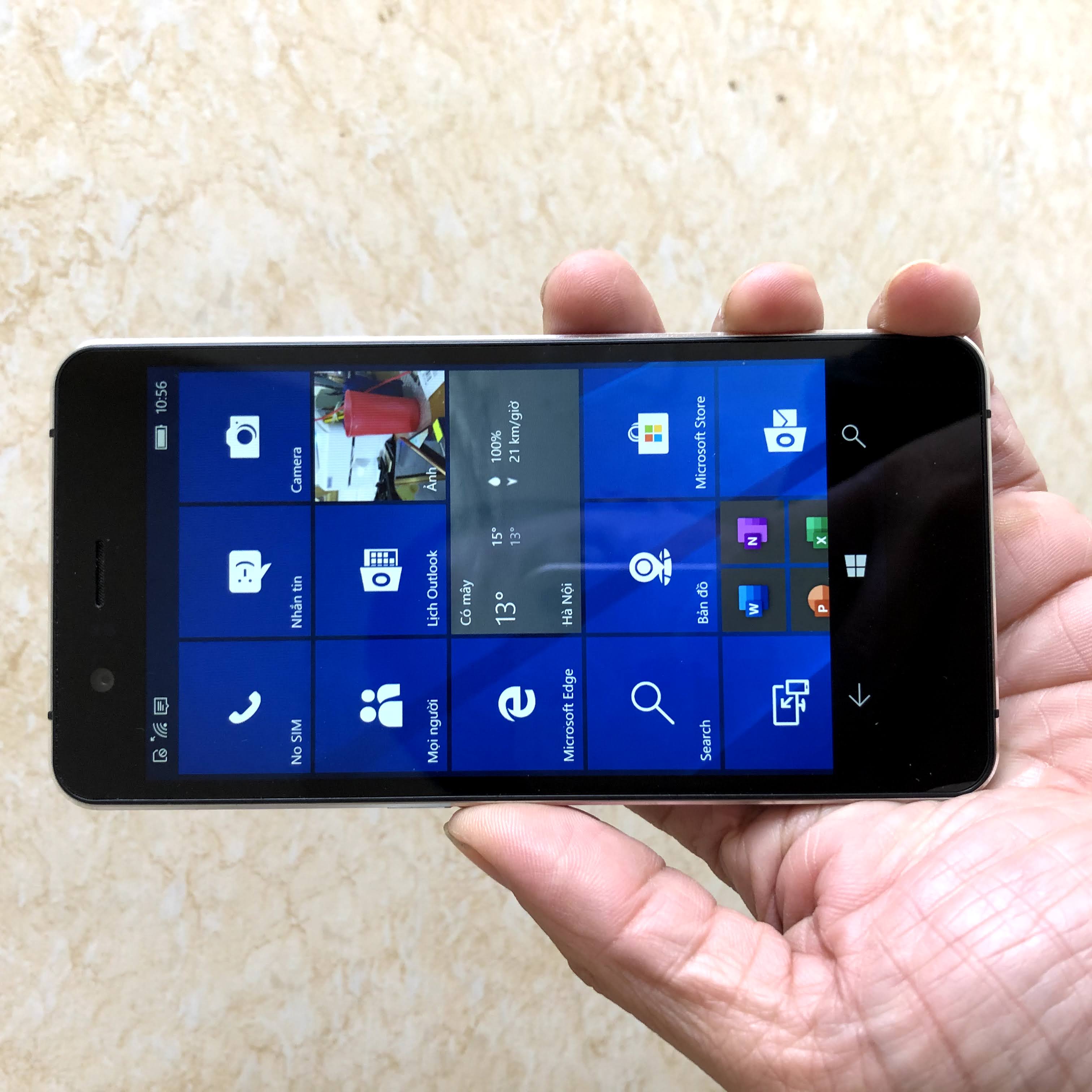 điện thoại nội địa Nhật Softbank 503LV windows phone 10 ram 3GB+32GB-không nhận sim