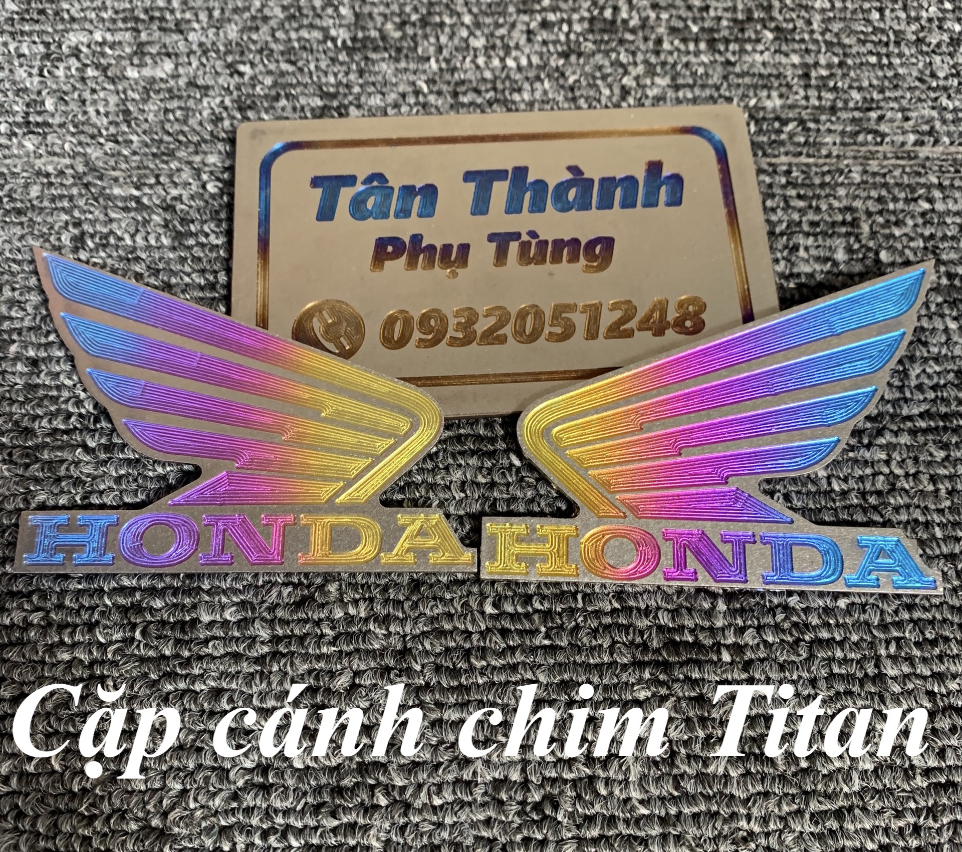Cặp cánh chim HONDA TITAN kiểu 7 màu