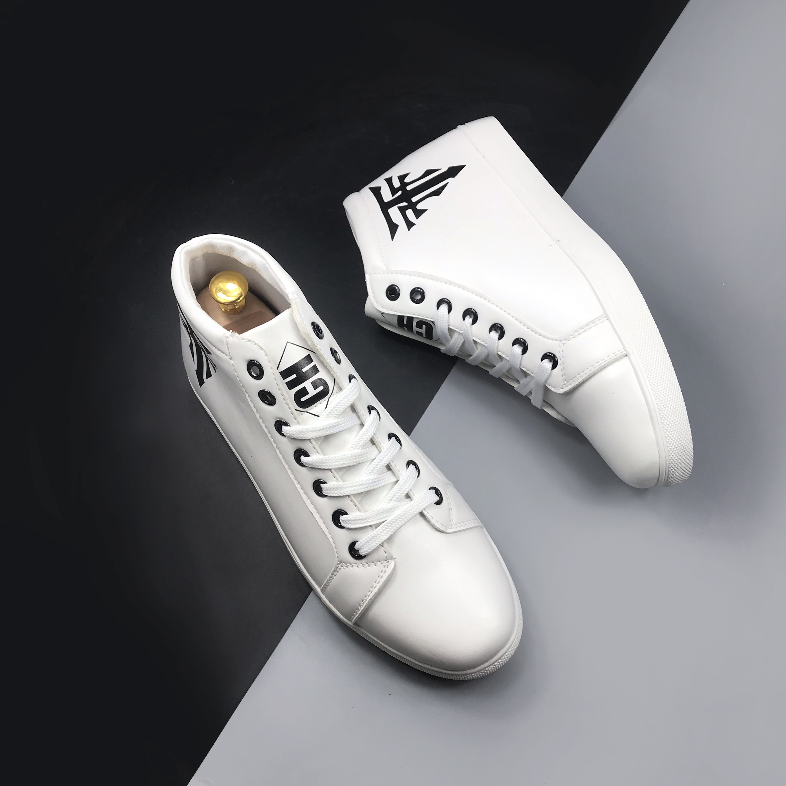 Giày nam cao cổ chữ TTT có 2 màu Đen và Trắng , Giày thời trang 2020