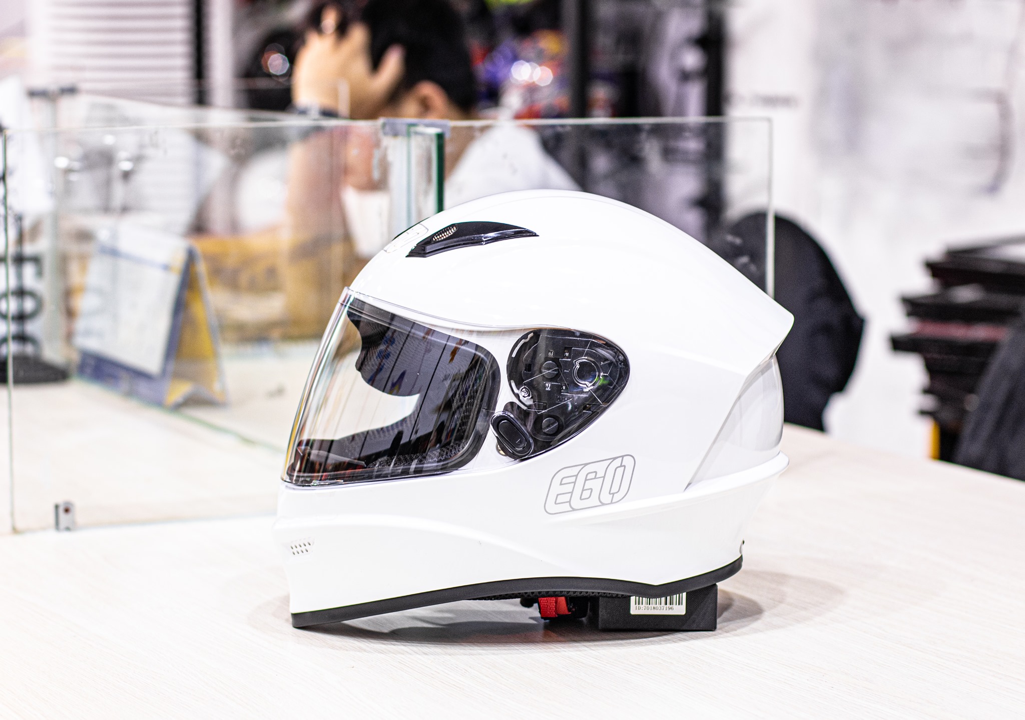 [CHÍNH HÃNG] MŨ BẢO HIỂM FULLFACE 1 KÍNH EGO E-8 TRẮNG
