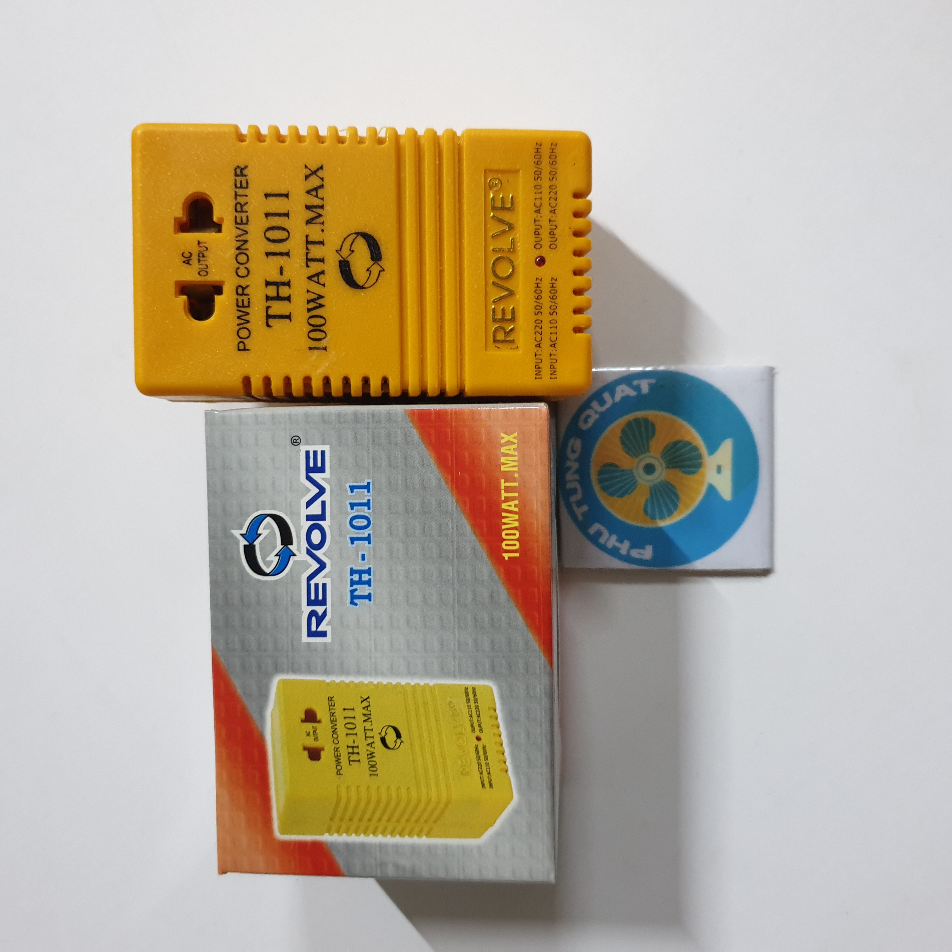 Bộ chuyển điện 100watt 220v ra 110v hoặc 100v ra 220v - biến thế biến áp chuyển nguồn điện đổi điện cục adaptor và adapter