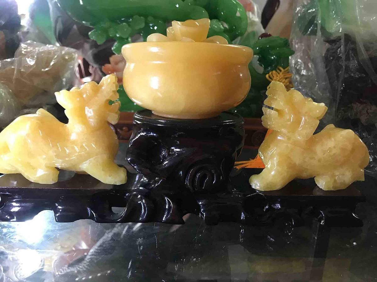 [FreeshipMAX] CẢ BỘ GỒM TỲ HƯU và BÁT TỤ TÀI GỒM 10 THỎI VÀNG ĐÁ NGỌC HOÀNG LONG VÀNG MỆNH KIM THỔ THỦY ĐẾ GỖ ĐÁ 30cm đk 15cm