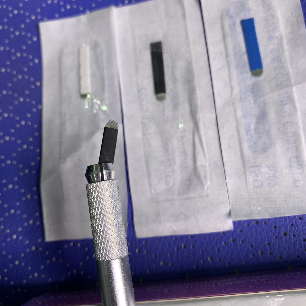 [HCM]10 Lưỡi khắc Dao Tròn đen tròn xanh tròn trắng