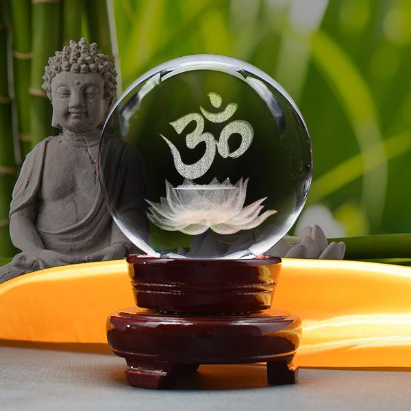 [HCM]Quả Cầu Pha Lê Khắc Chữ Om Trên Hoa Sen 3D - Trang trí phòng khách/ phòng tập Yoga/ bàn làm việc