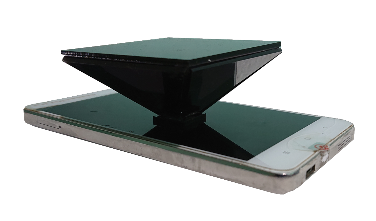 [HCM]Lăng kính Hologram 3D Pyramid dành cho điện thoại 3.5- 6 inch