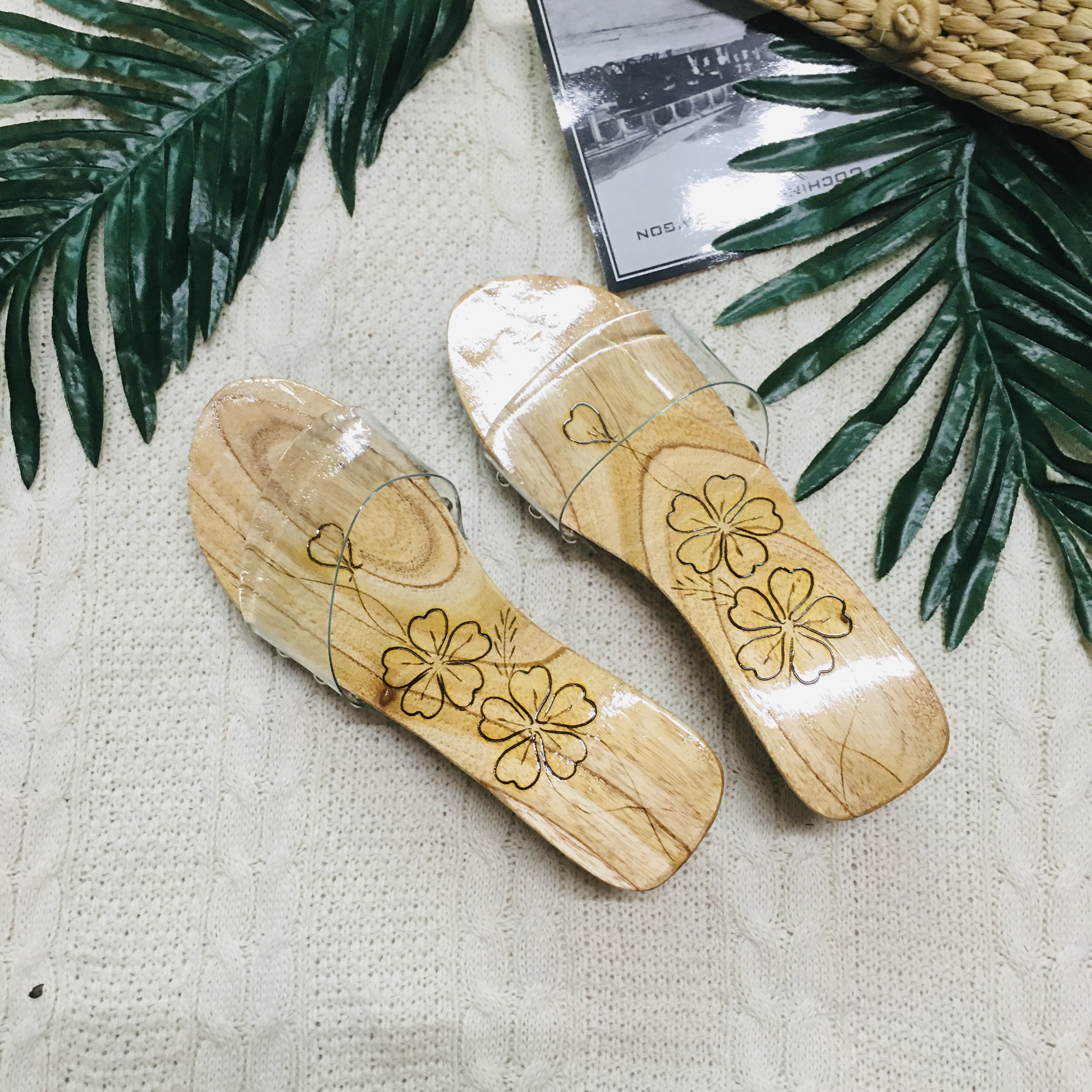 [HCM]GUỐC GỖ GUỐC MỘC QUAI TRONG THÂN GUỐC KHẮC HOA NGẪU NHIÊN CAO 5CM