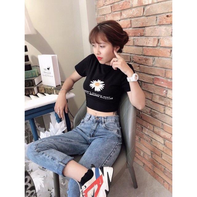 [HCM]Áo thun croptop hình hoa cúc trẻ trung năng động