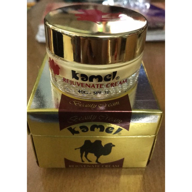 Kem kamel trẻ da mặt trắng da