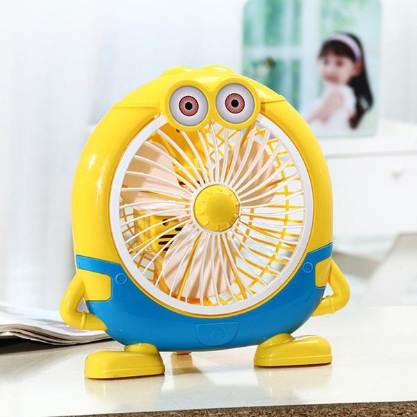 Quạt điện để bàn [ free ship ] hình thú doremon dễ thương cực mát an toàn cho người sử dụng với thiết kế lồng quạt kín động cơ vận hành êm ái