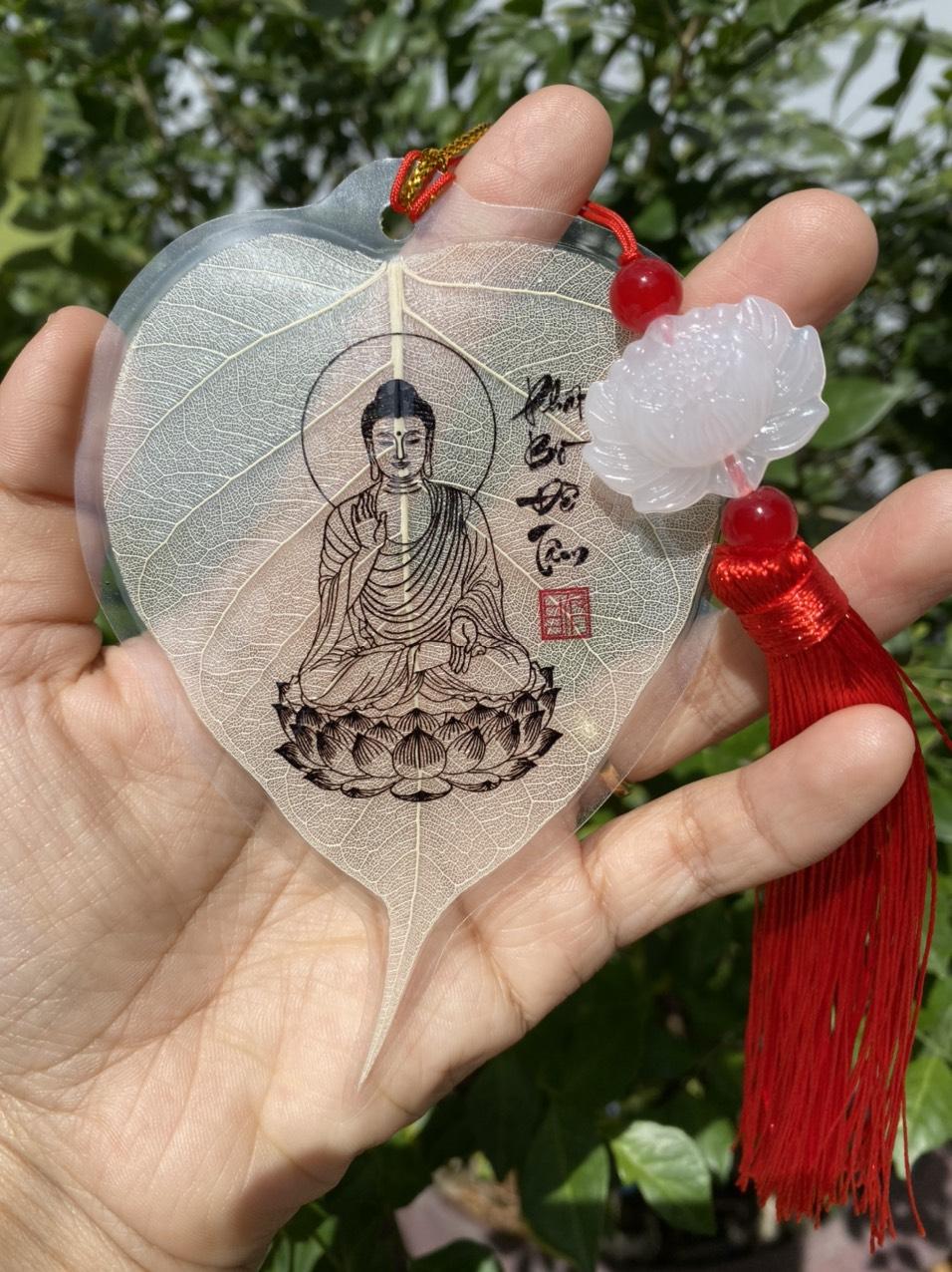 Combo 05 Lá bồ đề in hình phật THÍCH CA + NGỌC BỘI HOẶC TUA RUA ĐỒNG TÂM