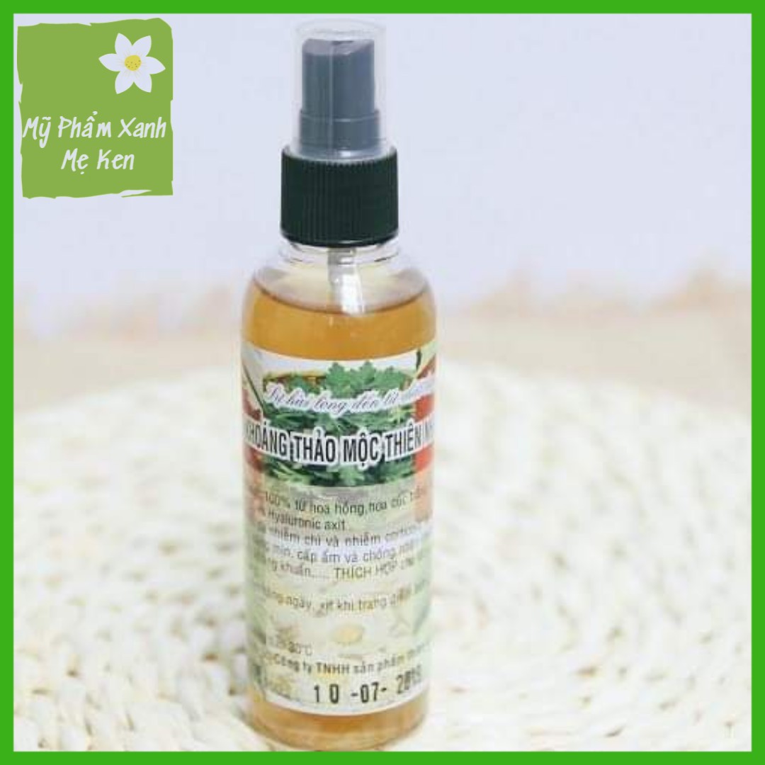 Xịt khoáng thảo mộc Mẹ Ken Làm dịu mát da, cấp ẩm da, ngăn ngừa mụn, phục hồi da nhiễm chì và nhiễm corticoid, chống tia bức xạ của ánh nắng mặt trời, kháng khuẩn – 100ml