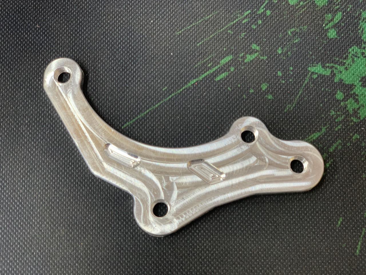 PAS TRƯỚC NHÔM CNC HEO DẦU MOTO 3 - XE SPORT - RGV