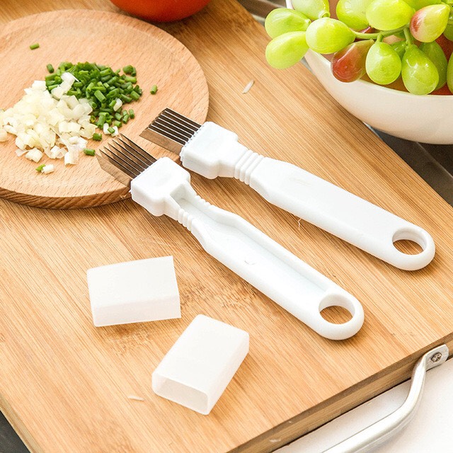 Dụng cụ chẻ hành chẻ rau
