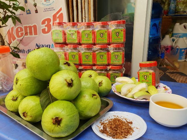 Combo 05 hộp muối Ô mai Bà Thu ngon