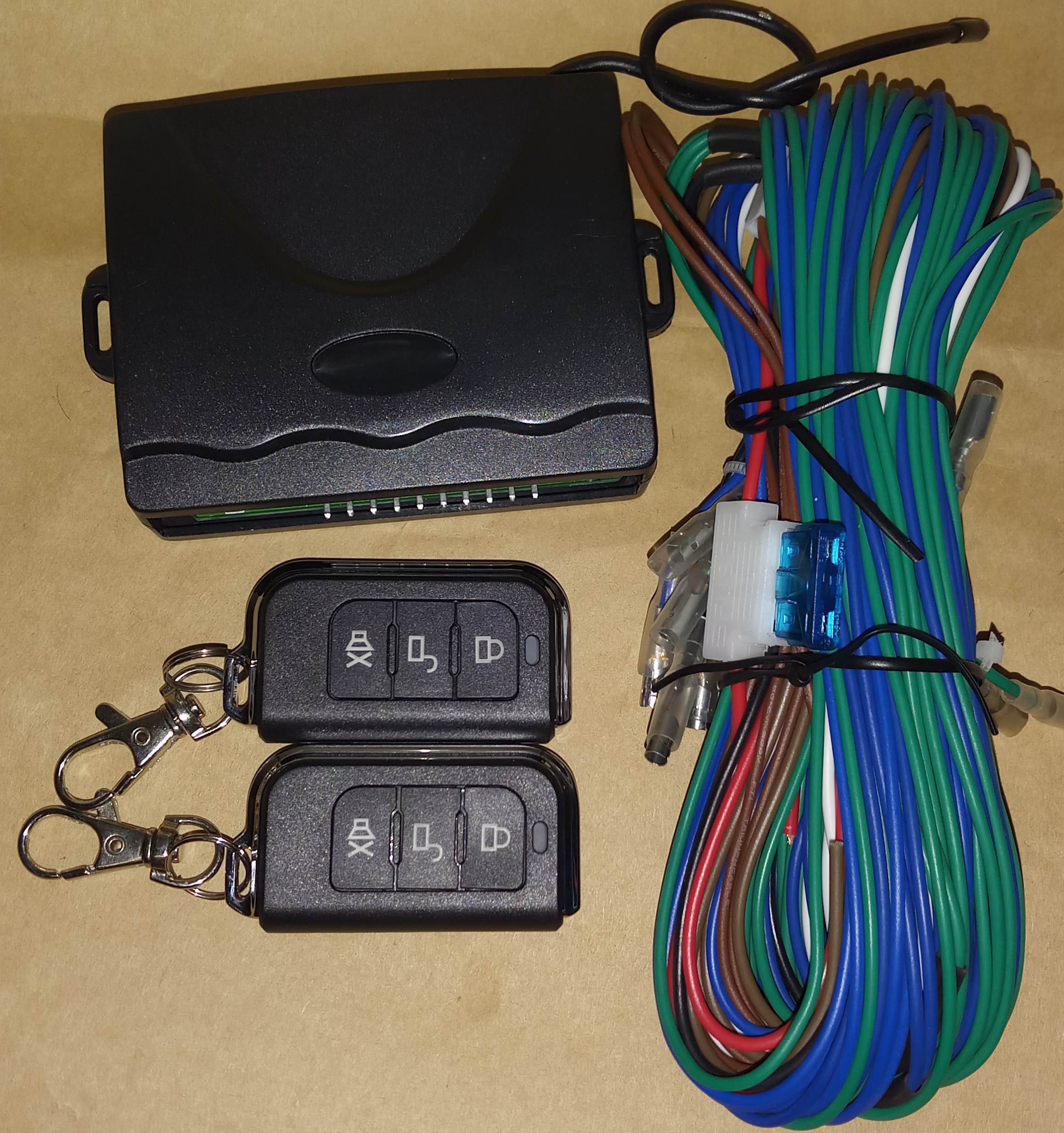Hộp điều khiển lock cửa trung tâm