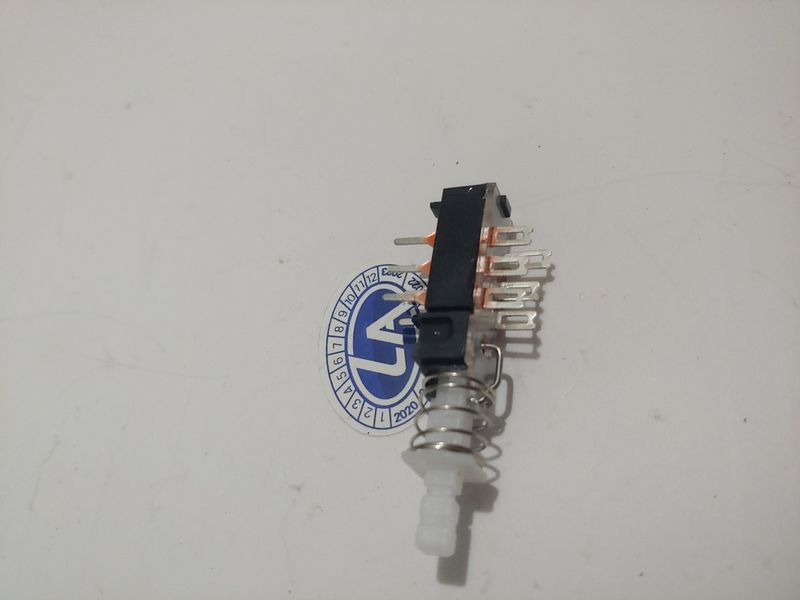 Công tắc nhấn ampli 3S 1 cái
